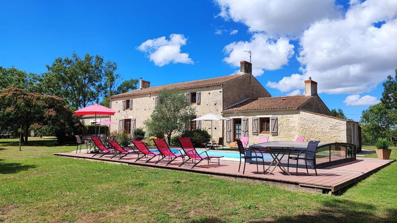 Au Clos Des Templiers Puyravault  Εξωτερικό φωτογραφία